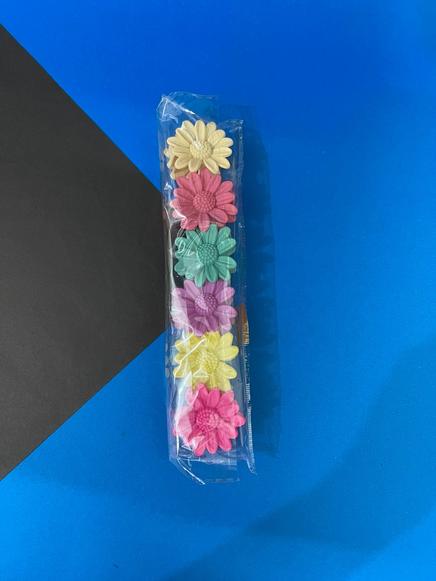 Beautiful Flower Claw Catcher Pack of 6