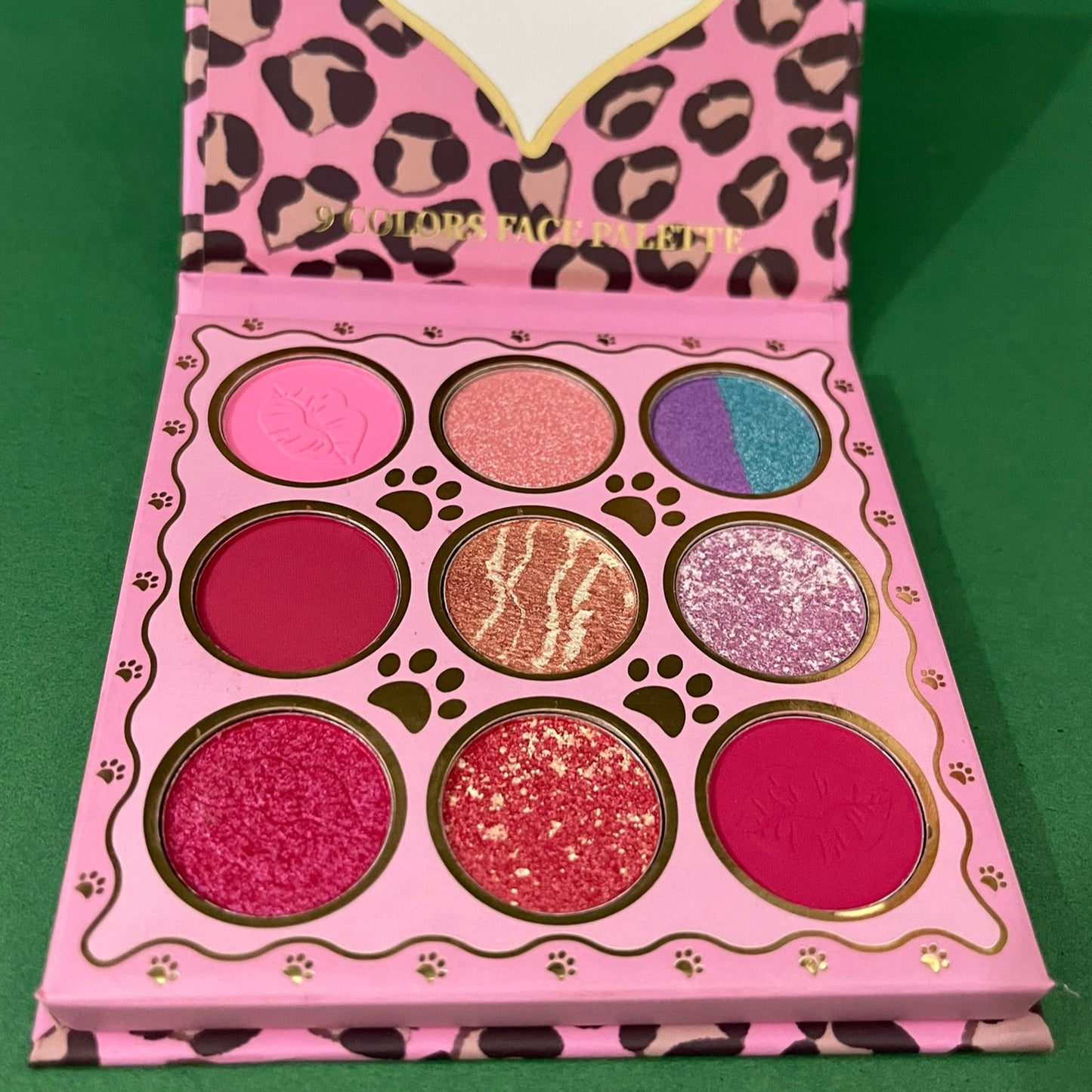 KEVIN&COCO 9 Color Eyeshadow Palette